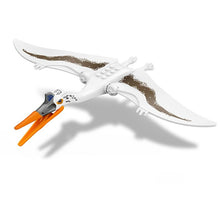 Laden Sie das Bild in den Galerie-Viewer, Jurassic World Pterosauria oder Therizinosaurus Figur kaufen - Dinosaurier.store