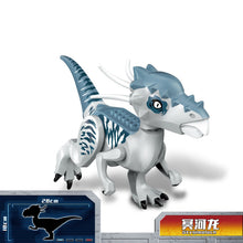 Laden Sie das Bild in den Galerie-Viewer, Jurassic World Dinosaurier - Carnotaurus, Dilophosaurus oder Stygimoloch kaufen - Dinosaurier.store