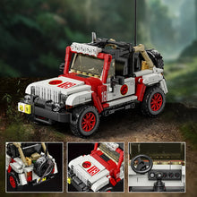 Laden Sie das Bild in den Galerie-Viewer, 3er Set Jurassic World Jeep, Explorer Klemm-Bausein Spielzeug (1632 Teile)