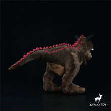 Laden Sie das Bild in den Galerie-Viewer, Carnotaurus Stofftier Dinosaurier (ca. 52cm)