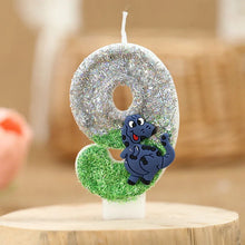 Laden Sie das Bild in den Galerie-Viewer, Dinosaurier Glitter Jahreszahl Kerze für Geburtstag, Torte, Kuchen etc.