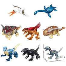 Laden Sie das Bild in den Galerie-Viewer, 8-teiliges Dino Figuren Spielset kaufen - Dinosaurier.store