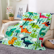 Flauschige Dinosaurier Plüsch Decke (verschiedene Motive) kaufen - Dinosaurier.store
