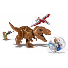 Laden Sie das Bild in den Galerie-Viewer, Dinosaurier Jurassic World T-Rex Klemm-Baustein Set kaufen - Dinosaurier.store